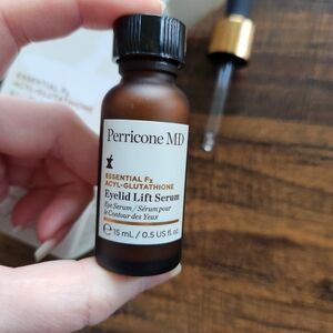 Perricone MD Essential Fx Eyelid Lift Serum - New Never Open Or Used